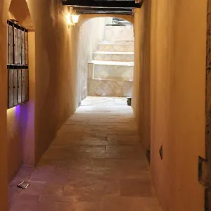La Loge Du Vieux ** ליון