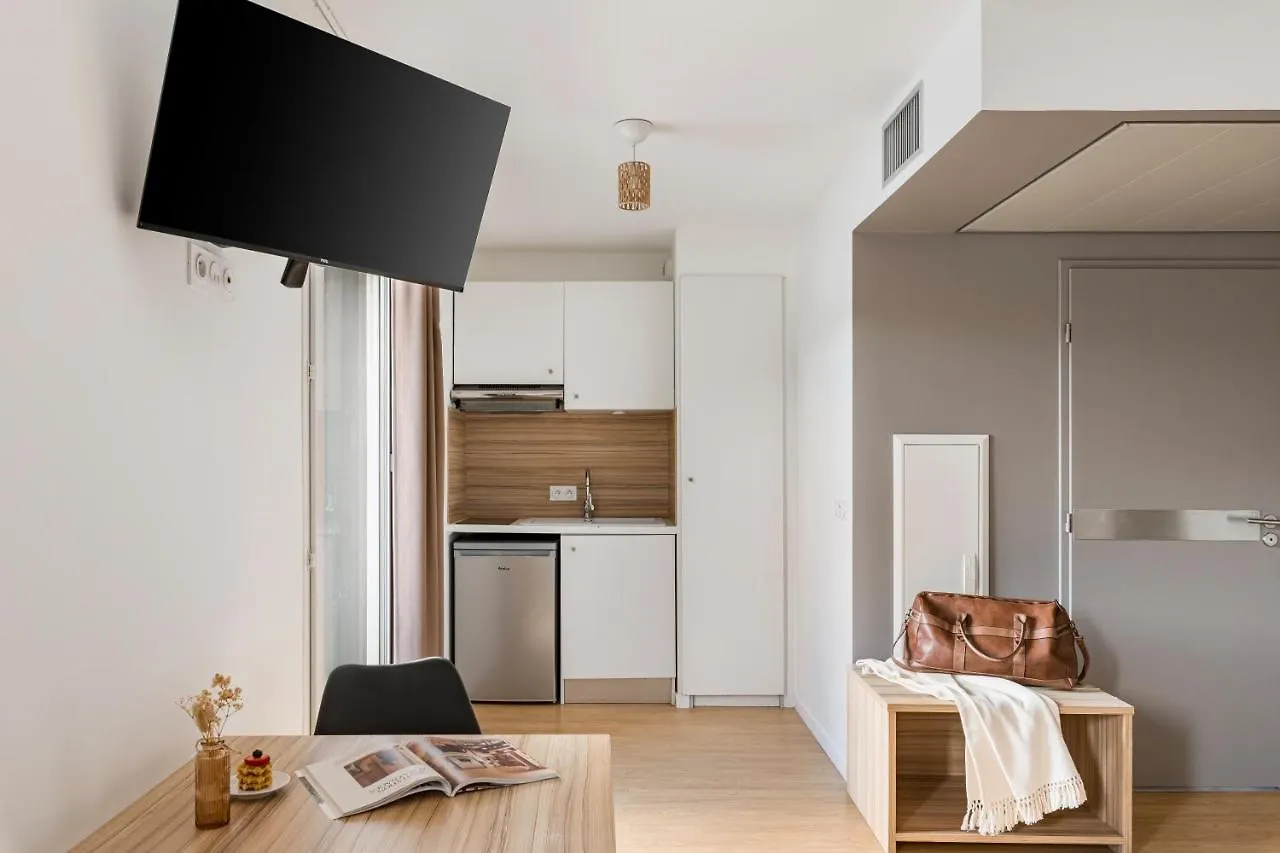 Appart Hotel Q7 Lodge Lyon 7
