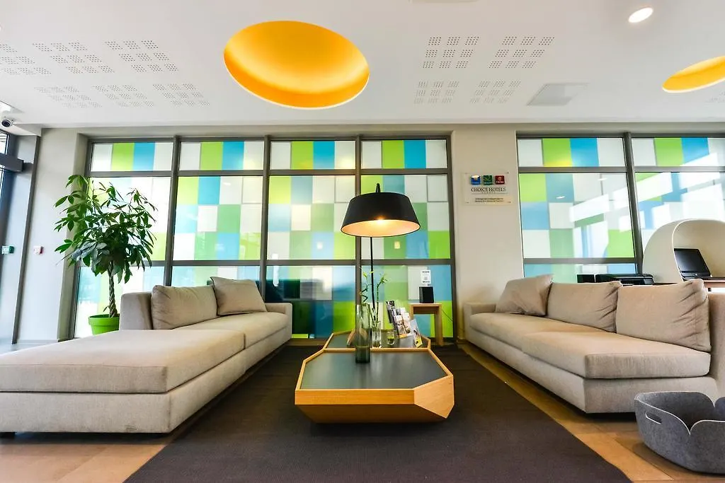 Appart Hotel Q7 Lodge Lyon 7 4*,