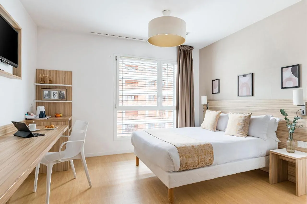 Appart Hotel Q7 Lodge Lyon 7 Aparthotel