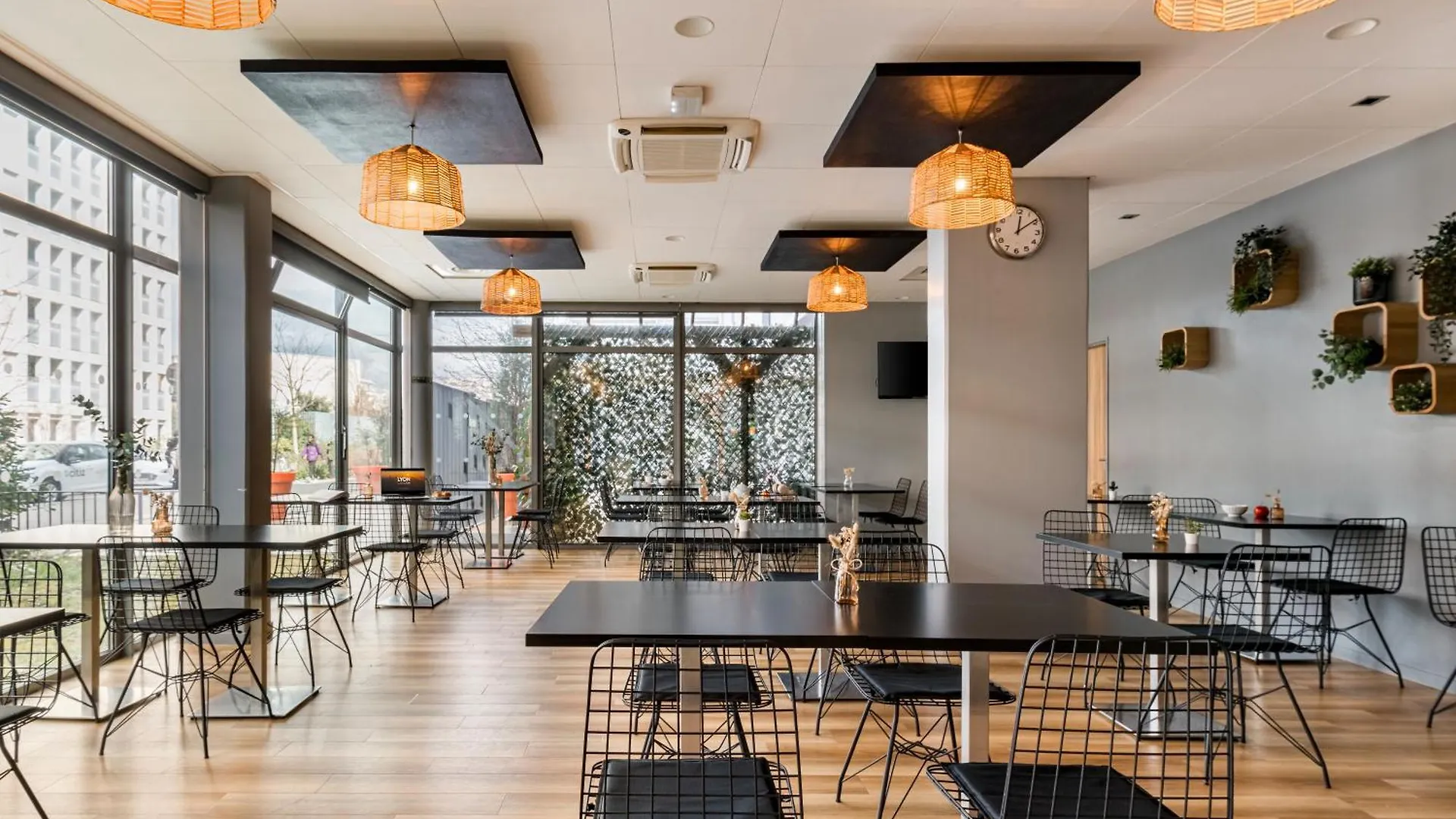 Appart Hotel Q7 Lodge Lyon 7 Frankrike