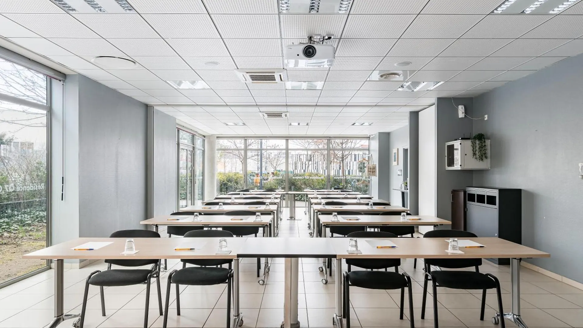 Lägenhetshotell Appart Hotel Q7 Lodge Lyon 7