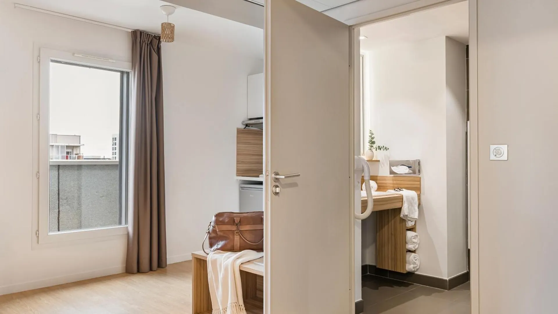 Lägenhetshotell Appart Hotel Q7 Lodge Lyon 7