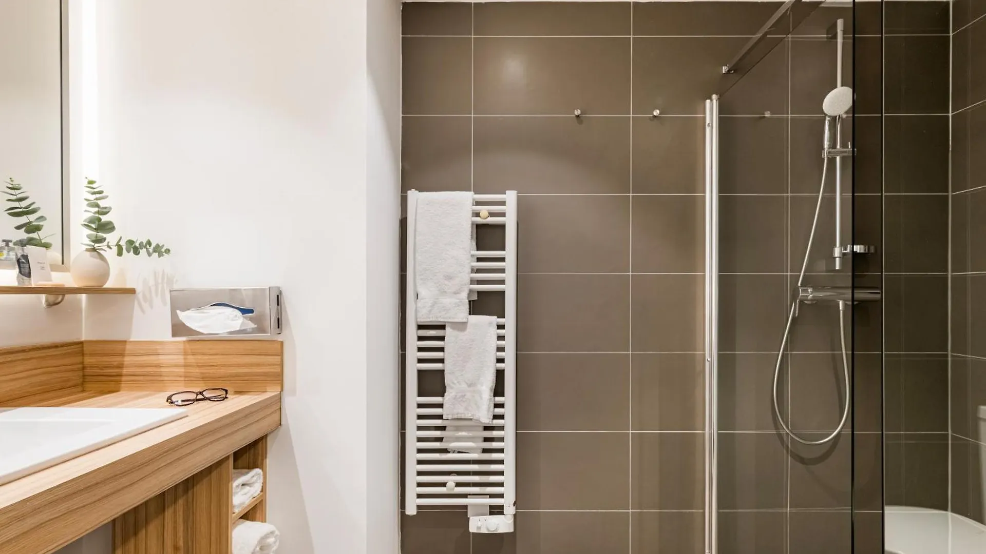 Ξενοδοχείο με διαμερίσματα Appart Hotel Q7 Lodge Lyon 7