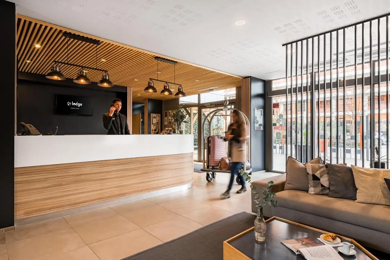 Appart Hotel Q7 Lodge Lyon 7